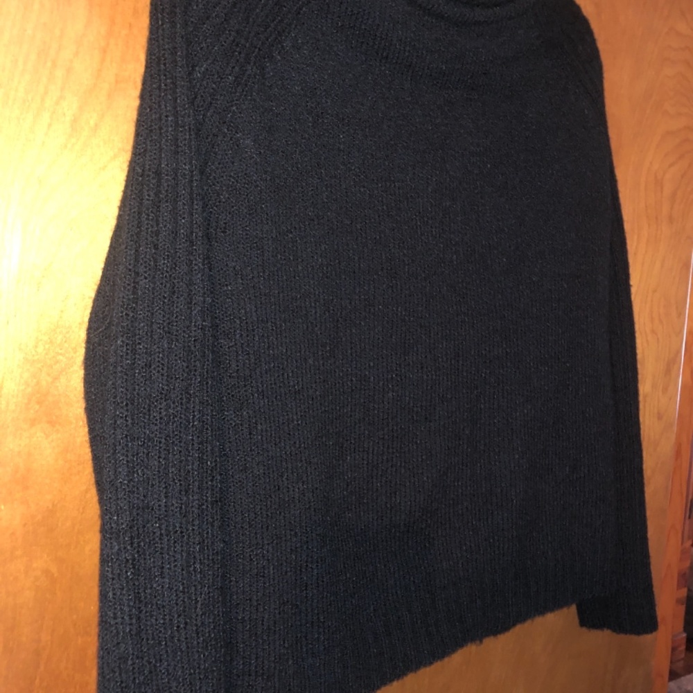 Sweater - Picture 3 of 3